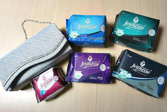 Jeunesse Anion has a variant for every type of day : Jeunesse Ultra Day Pad, Jeunesse Non-Wing Pad, Jeunesse Ultra Night Pad, Jeunesse Anion All Night Pad and Jeunesse Anion Panty Liner