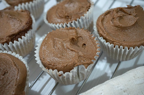 I still have to work on my piping and frosting decor but I'm already proud of what I did in this batch of mocha cupcakes. Gives me a confidence boost to continue on my baking passion.