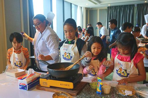 All the kids were tireless and engaged in their cooking.